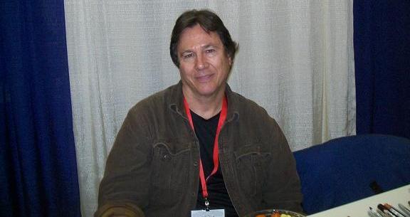 2010 WonderCon - Richard Hatch of BSG (both) 2010 WonderCon - Richard Hatch of BSG (both)