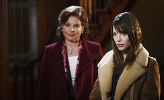 Happy Town -Lauren German and Sarah Gadon Happy Town -Lauren German and Sarah Gadon