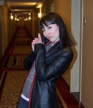 LA-Farscape2009-ValaBlack-FarscapeJacket-001c