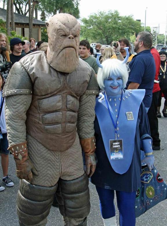 VulcanCon 2010 Star Trek character featuring an Andorian! VulcanCon 2010 Star Trek character featuring an Andorian!