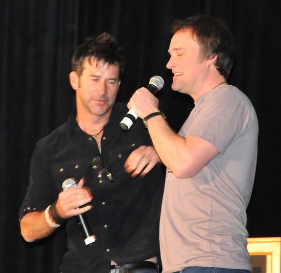 2010 VanCon - Joe Flanigan and David Hewlett