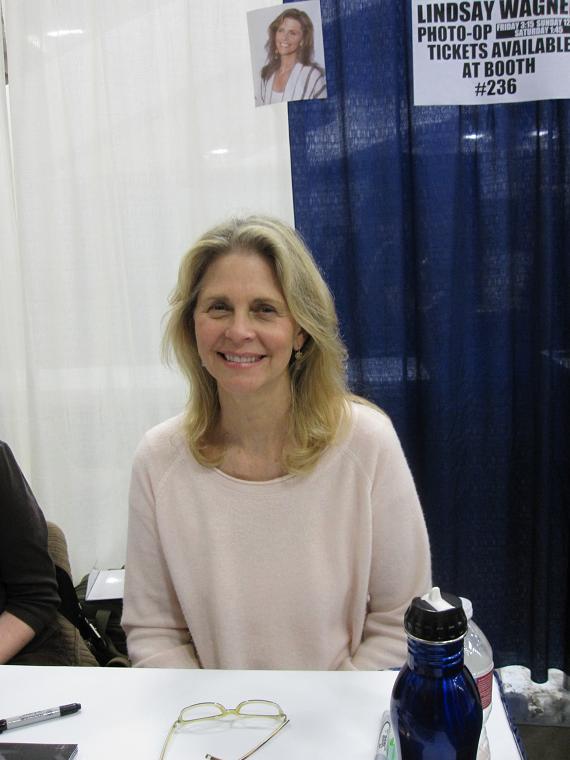 2010 WonderCon - Lindsay Wagner