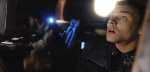 SGU S1x13 Faith - Entering the atmosphere in shuttle