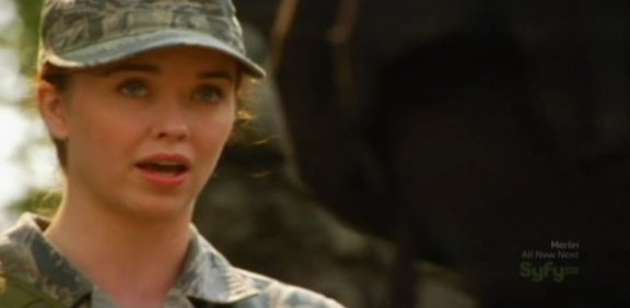 SGU S1x14 Human - Elyse Levesque Geeky in camo BDUs 