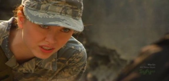 SGU S1x14 Human - Elyse Levesque in camo BDUs